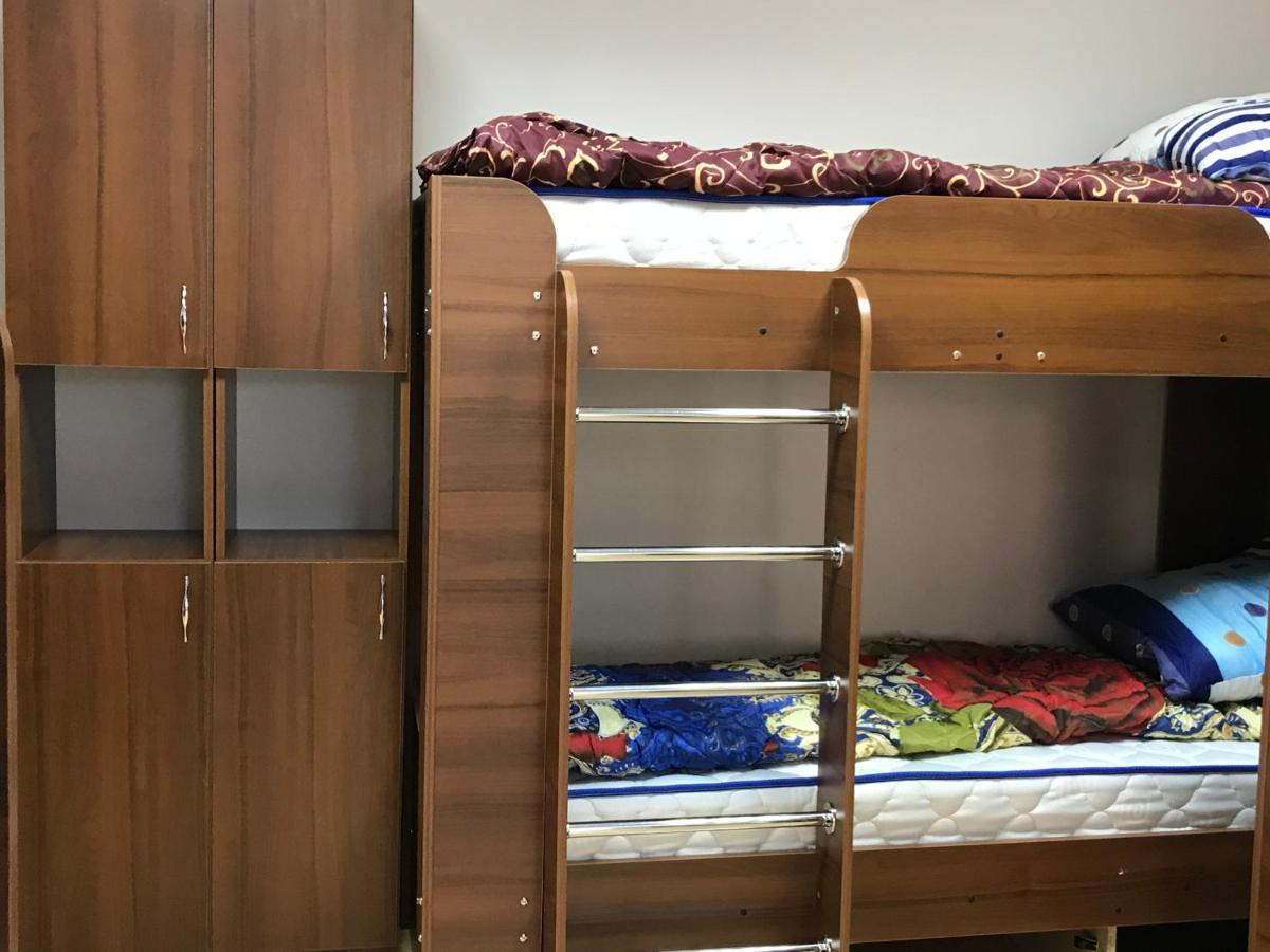 Міни-Хостел Родинного Типу Dubai 우주고로트 외부 사진
